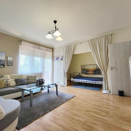 Apartamento Apartman Balaton Keszthely Exterior foto