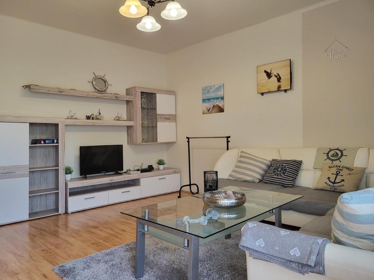 Apartamento Apartman Balaton Keszthely Exterior foto